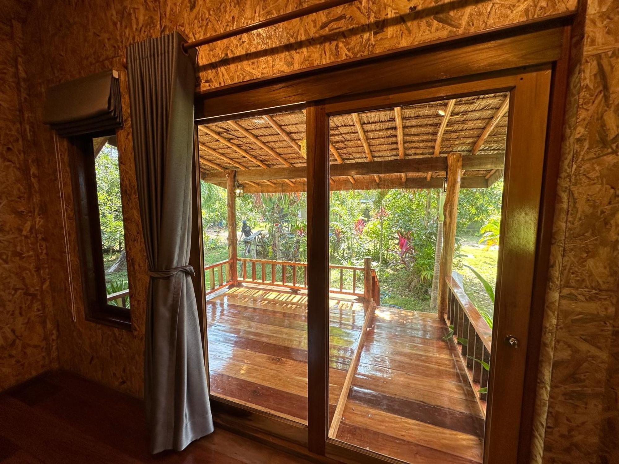 Koh Jum Bungalow & Hostel Ngoại thất bức ảnh