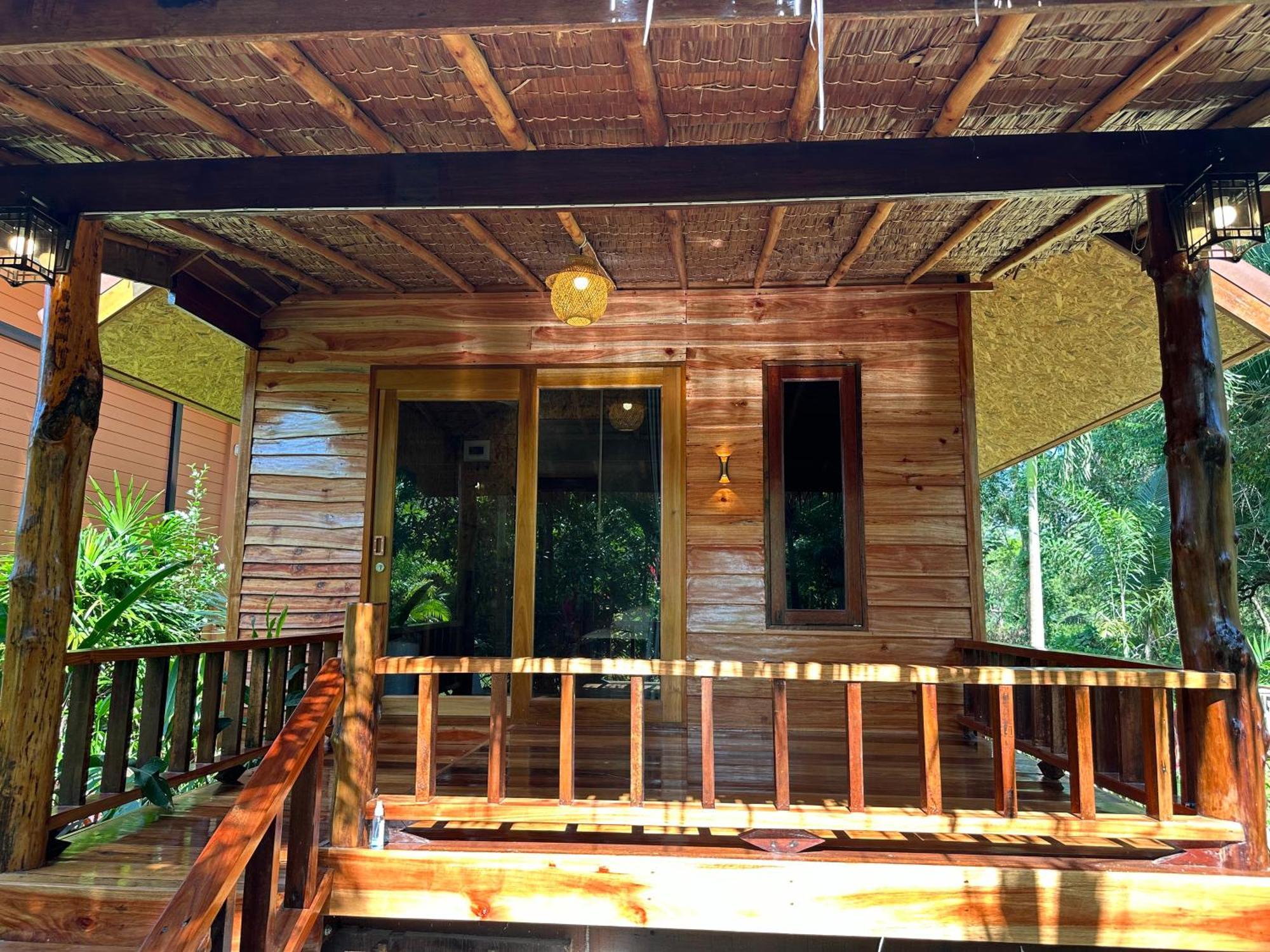 Koh Jum Bungalow & Hostel Ngoại thất bức ảnh