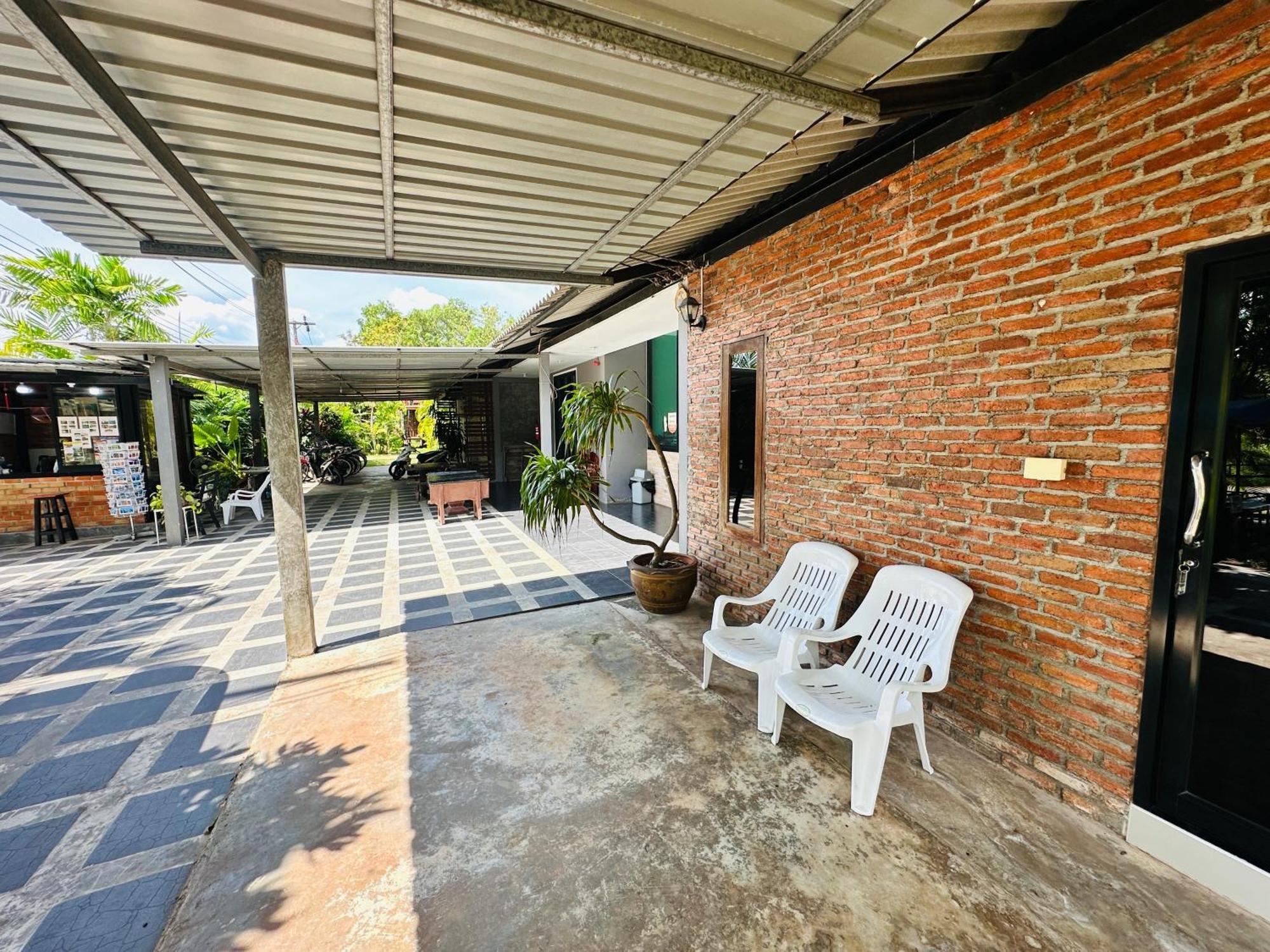 Koh Jum Bungalow & Hostel Ngoại thất bức ảnh