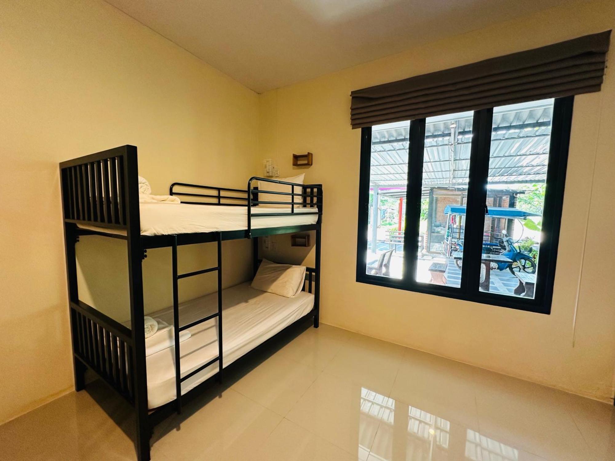 Koh Jum Bungalow & Hostel Ngoại thất bức ảnh