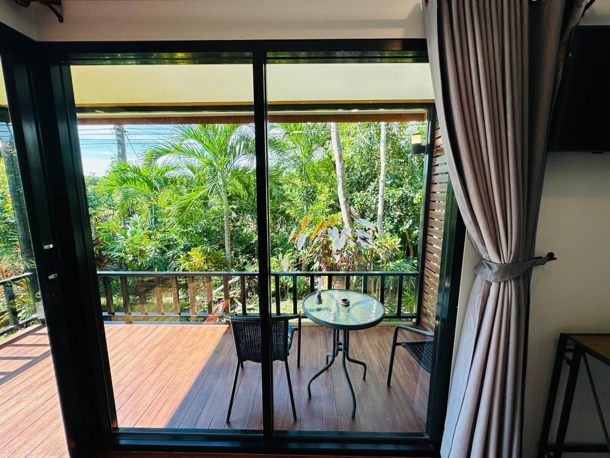 Koh Jum Bungalow & Hostel Ngoại thất bức ảnh