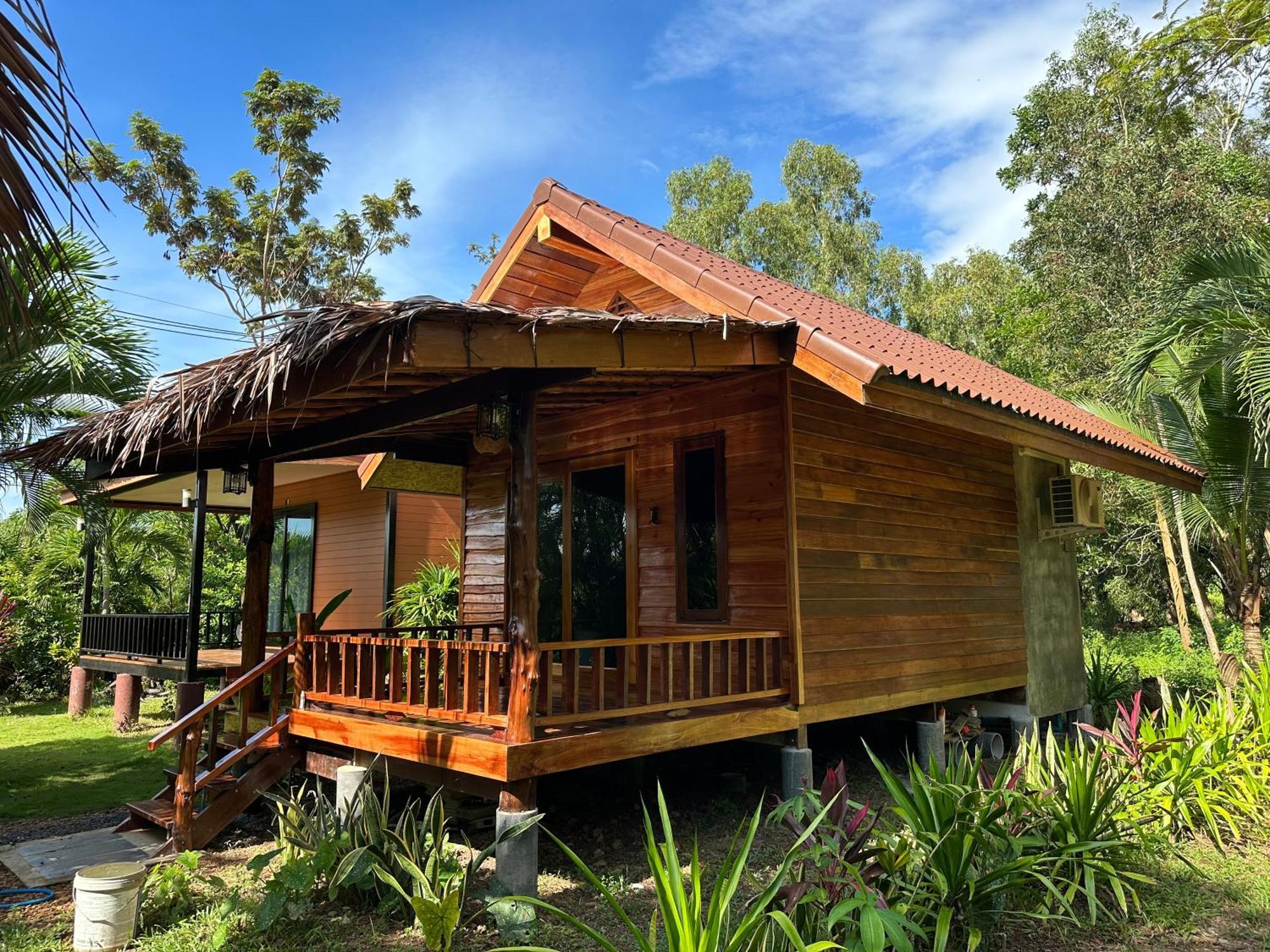 Koh Jum Bungalow & Hostel Ngoại thất bức ảnh