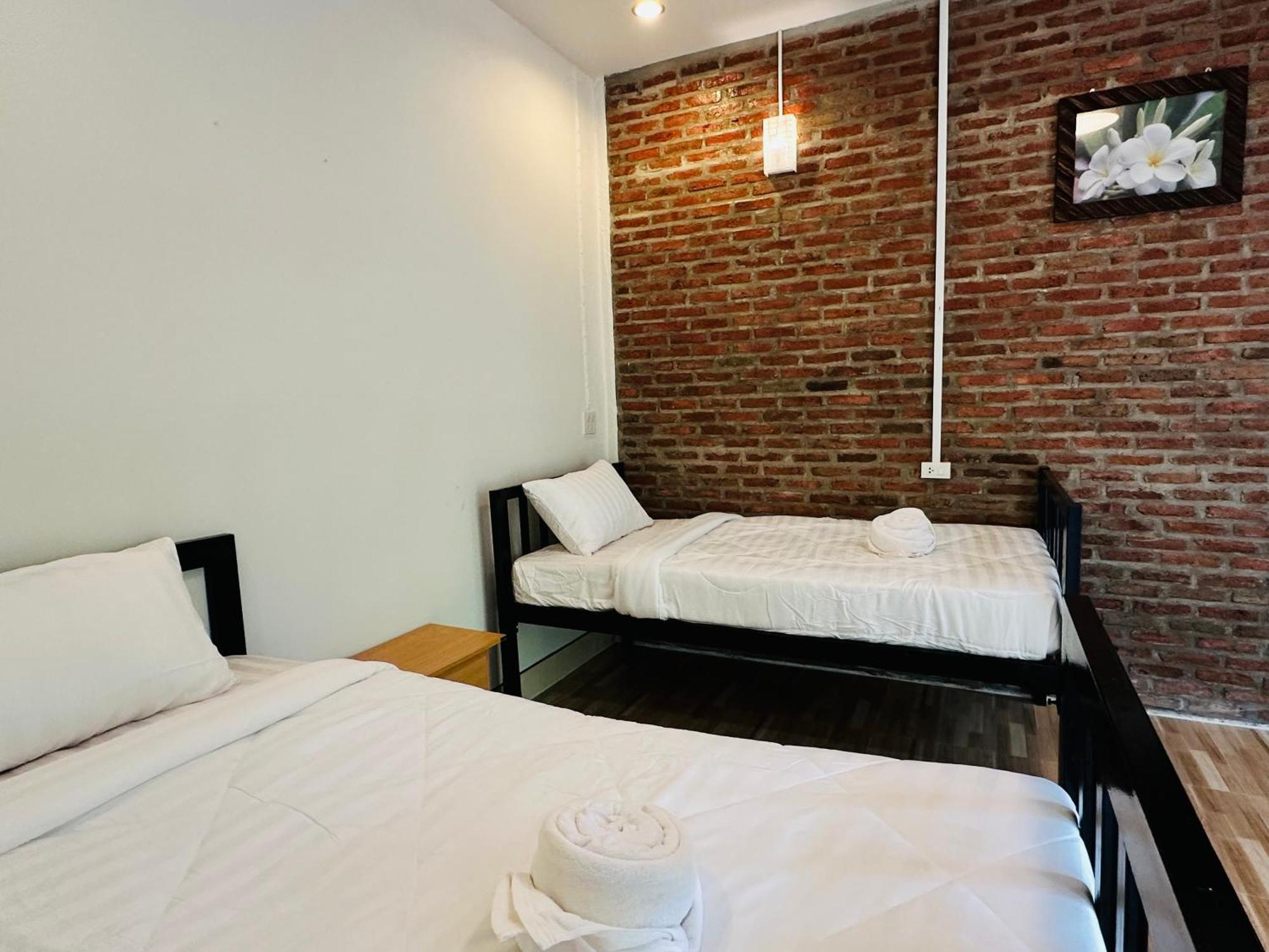 Koh Jum Bungalow & Hostel Ngoại thất bức ảnh